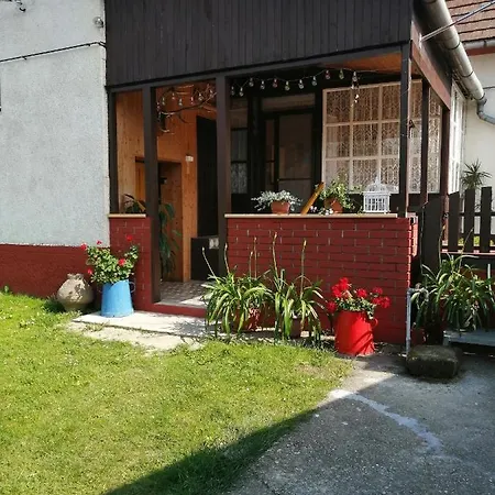 Apartment Orsegi Lapreti Vendeghaz Szoce