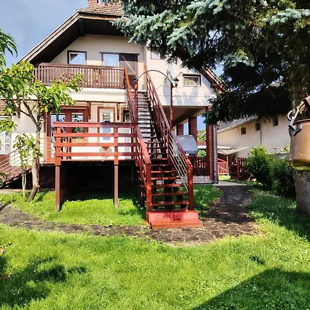 Orsegi Lapreti Vendeghaz Apartment Szoce