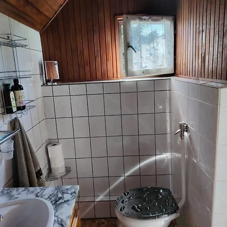 Apartment Orsegi Lapreti Vendeghaz *