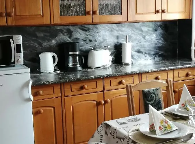 Orsegi Lapreti Vendeghaz *